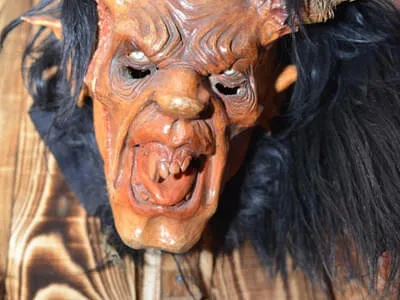 4. Maskenausstellung 2014 Bild 168